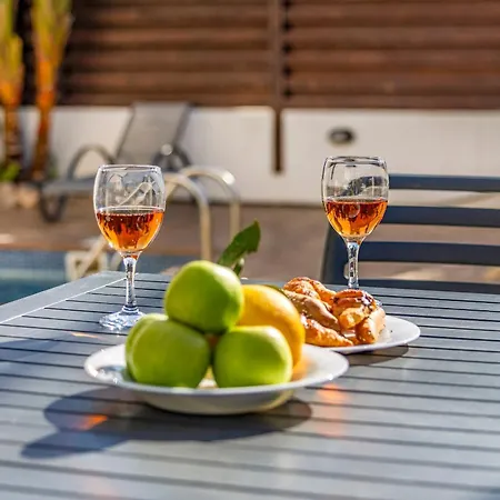 Stephania Villa Ayia Napa